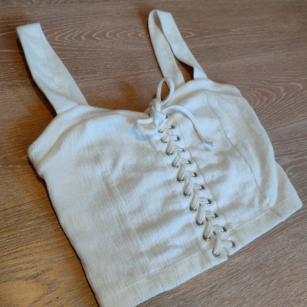 Forever 21 lace up tank crop top